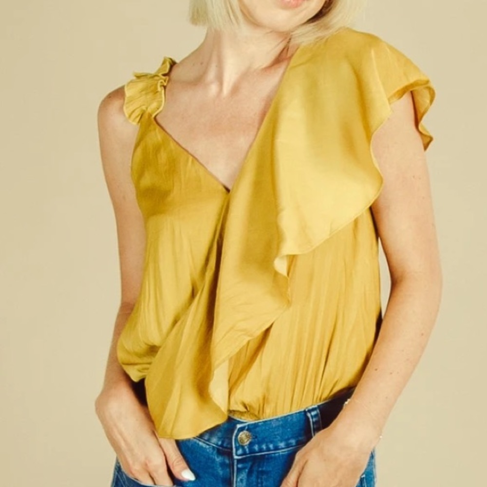 Vestique | NWT Get the Memo Bodysuit